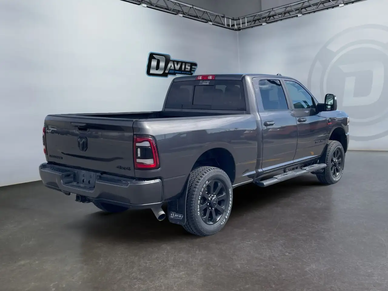 RAM 3500 снимка RAM 3500