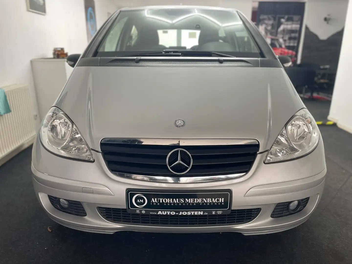 Mercedes-Benz A 150 Motor Getriebe Top Silber - 2