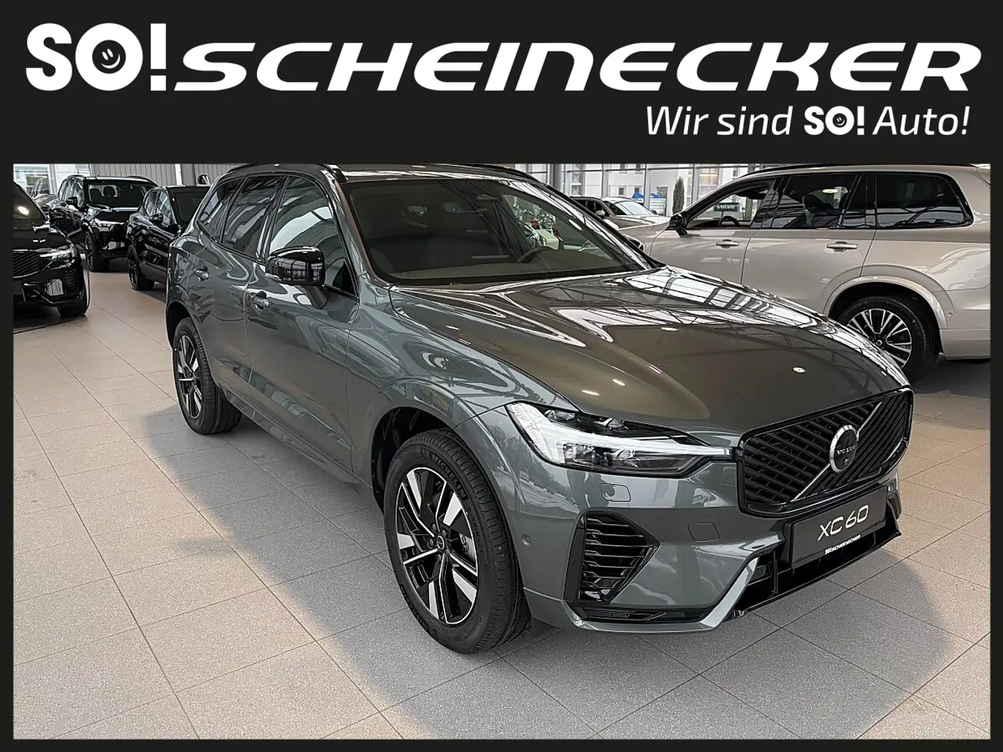 Volvo XC60 T6 AWD PHEV 18,8kWh Plus Dark Aut. Grün - 1