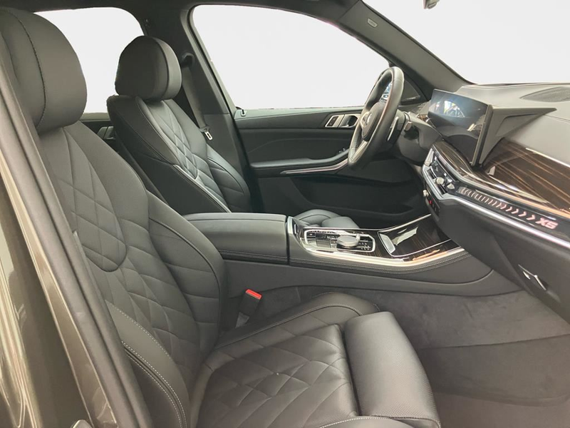BMW X5 M Sport — photo 14