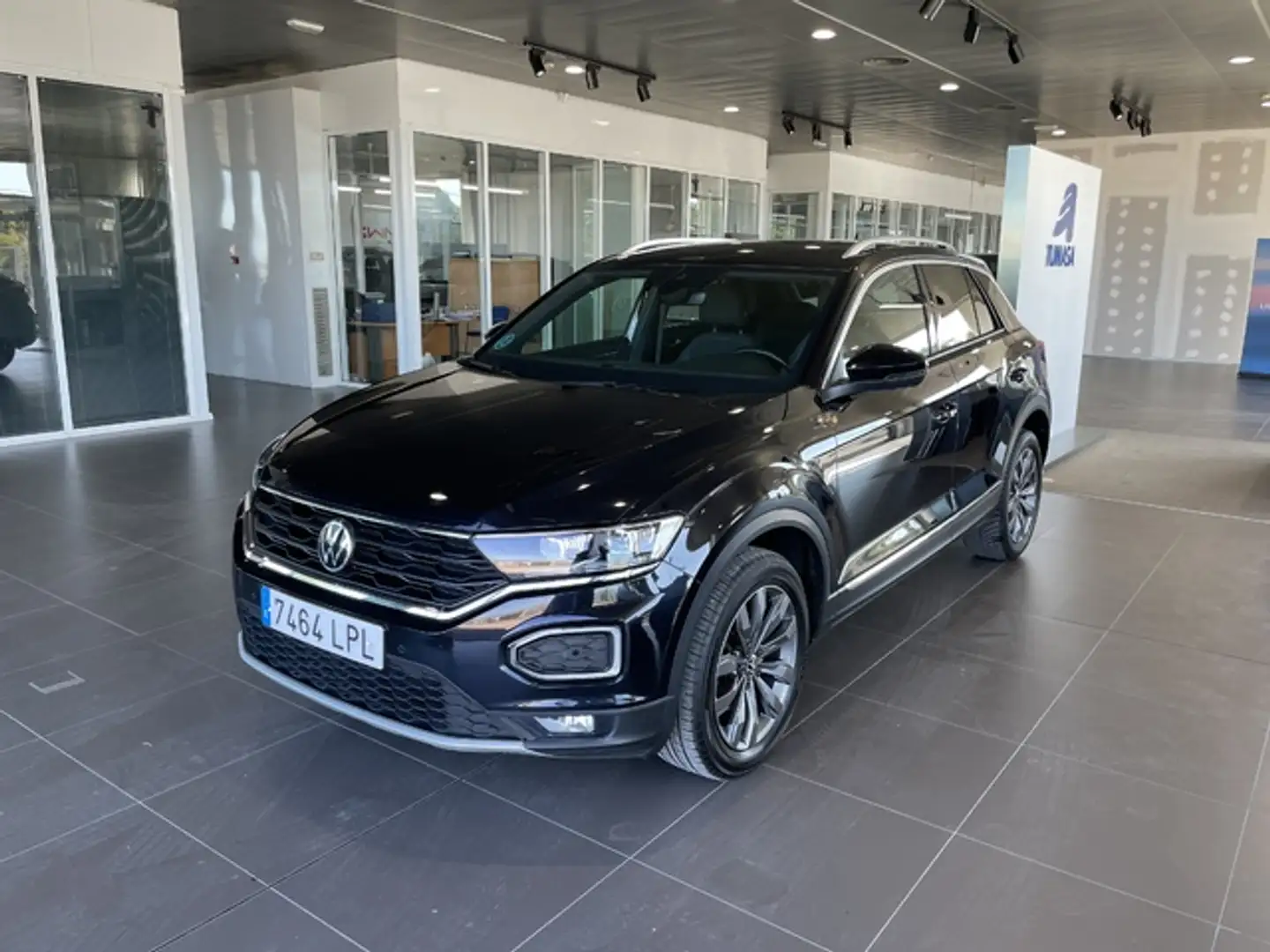 Volkswagen T-Roc 2.0TDI Sport Zwart - 2