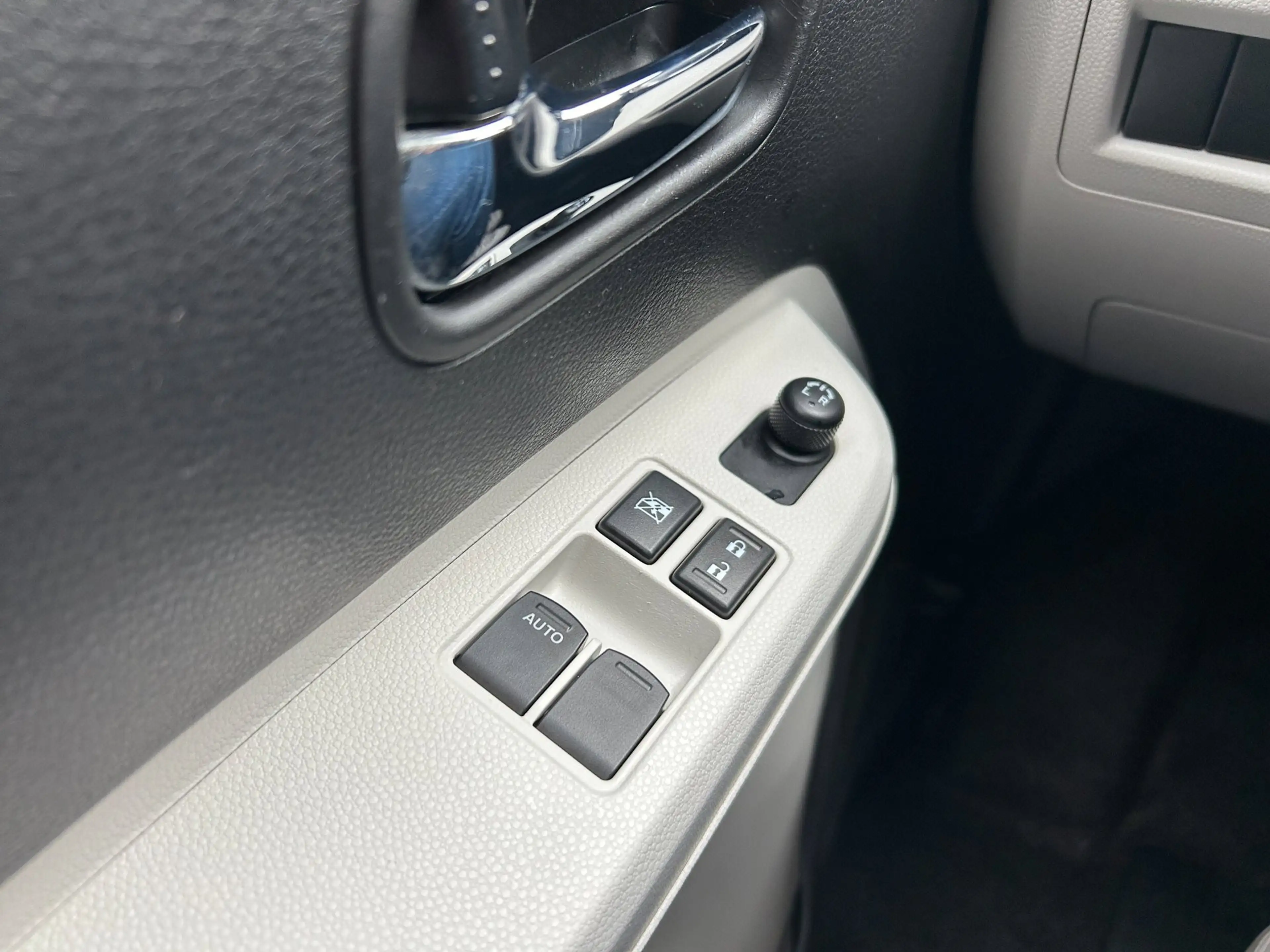 Suzuki Ignis 1.2 Smart Hybrid Select — photo 10
