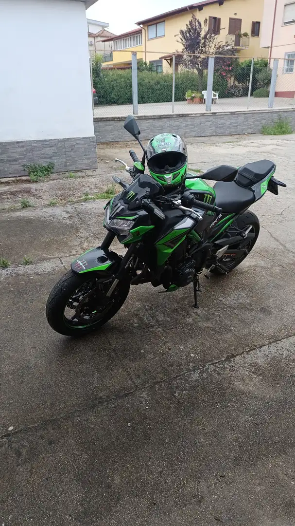 Kawasaki 900 Z Verde - 2