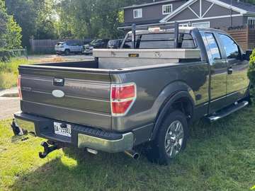 XLT