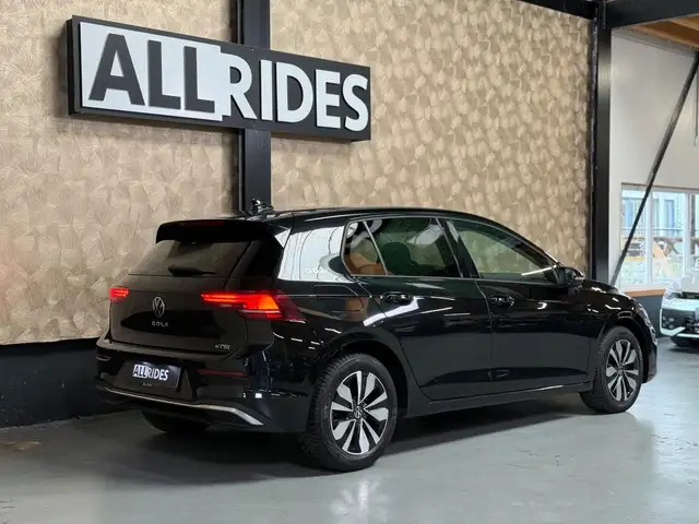 Volkswagen Golf view 7