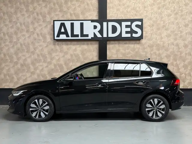 Volkswagen Golf view 5