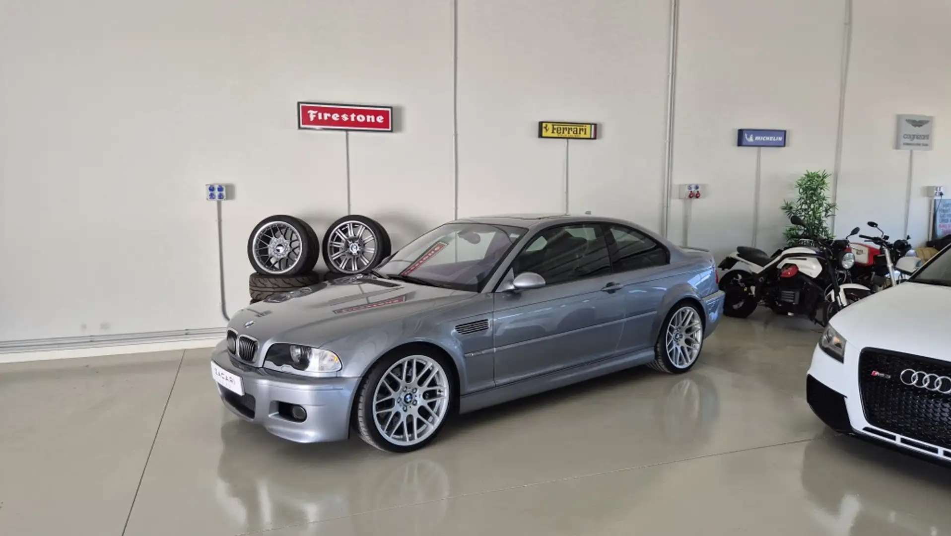 BMW M3 SMG II Gris - 1