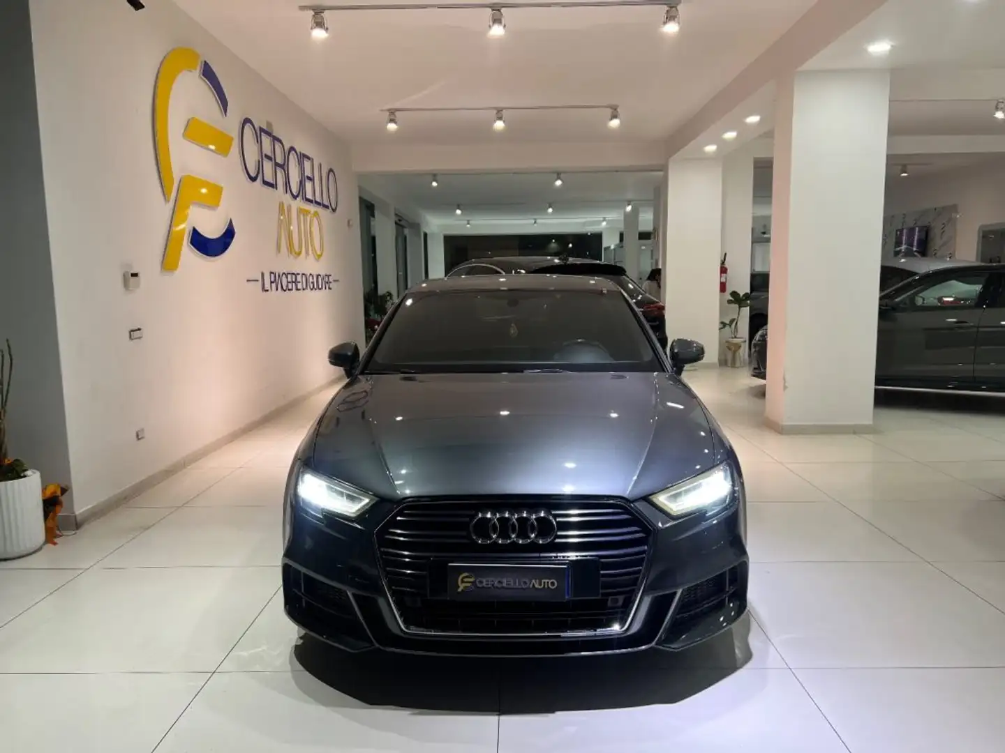 Audi A3 SPB 35 TDI S line edition Grigio - 2