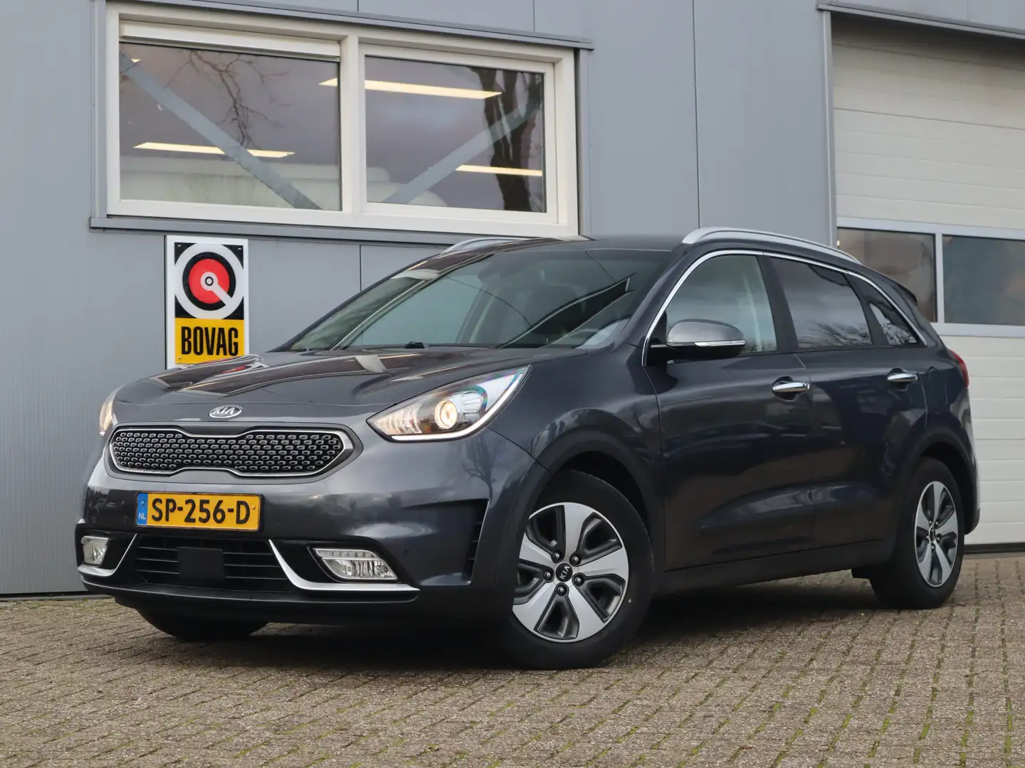 Kia Niro 1.6 GDi Hybrid BusinessLine Trekhaak / Stoel-stuur Grijs - 1