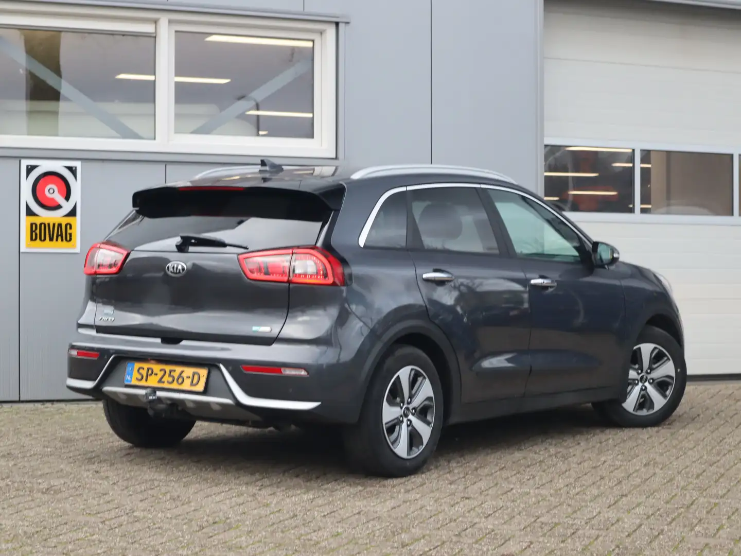 Kia Niro 1.6 GDi Hybrid BusinessLine Trekhaak / Stoel-stuur Grijs - 2