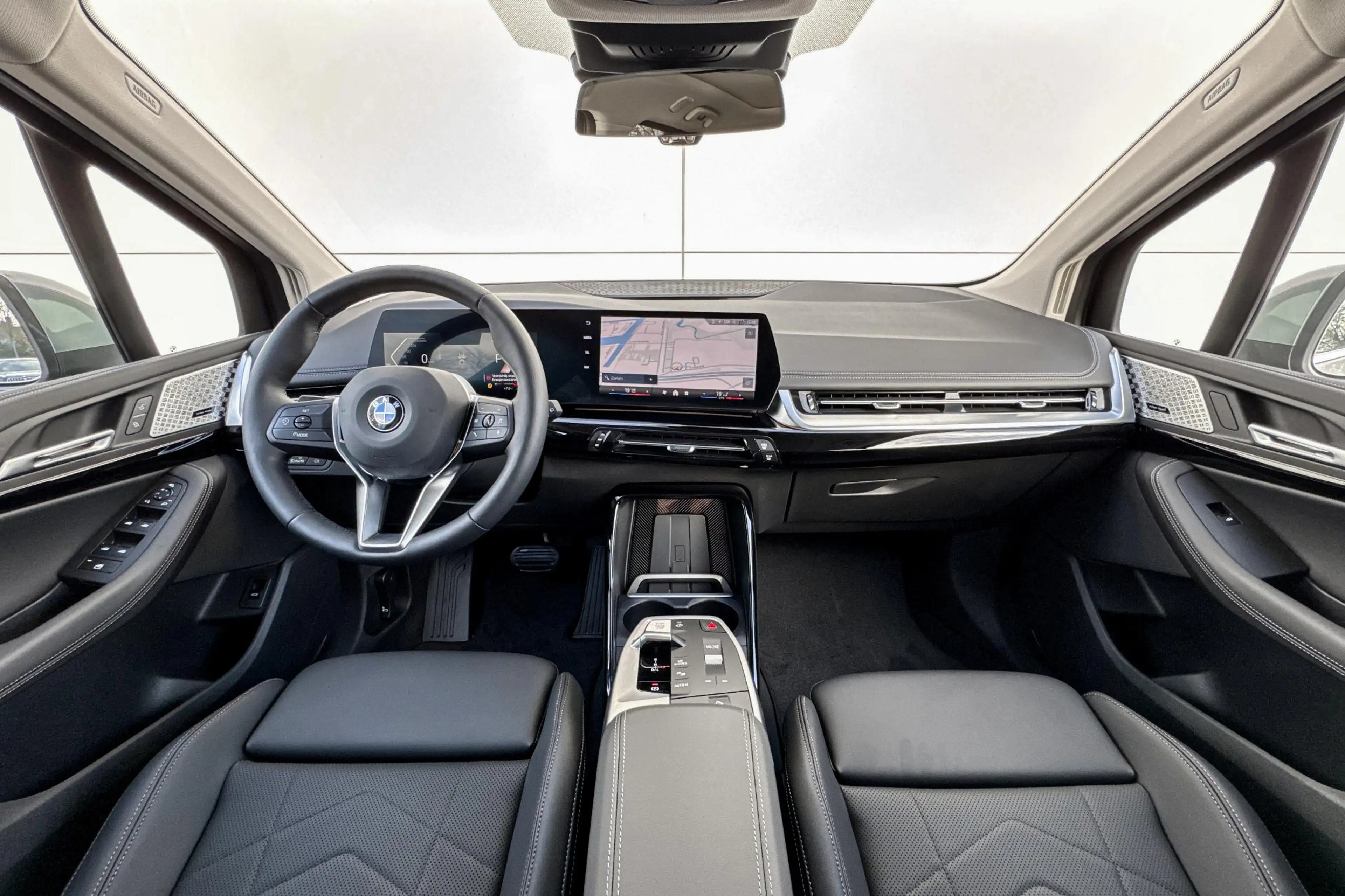 BMW 220 2-serie Active Tourer 220i — photo 11
