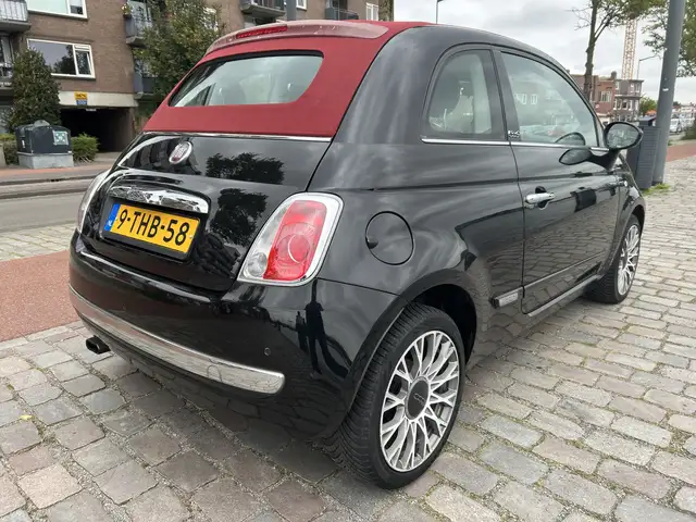 Fiat 500C view 2