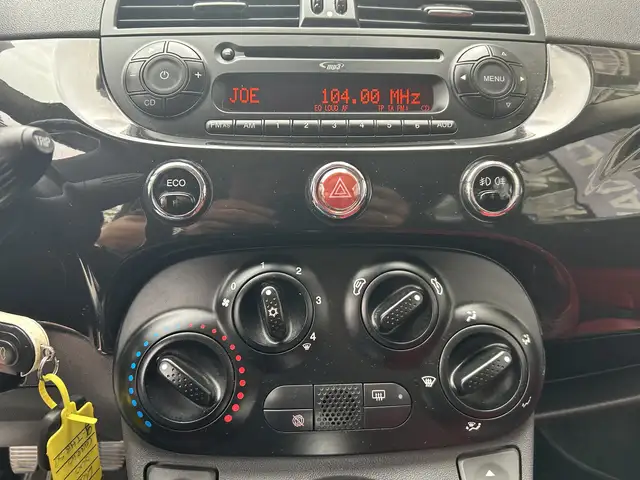 Fiat 500C view 8