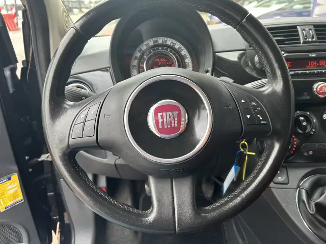 Fiat 500C view 15