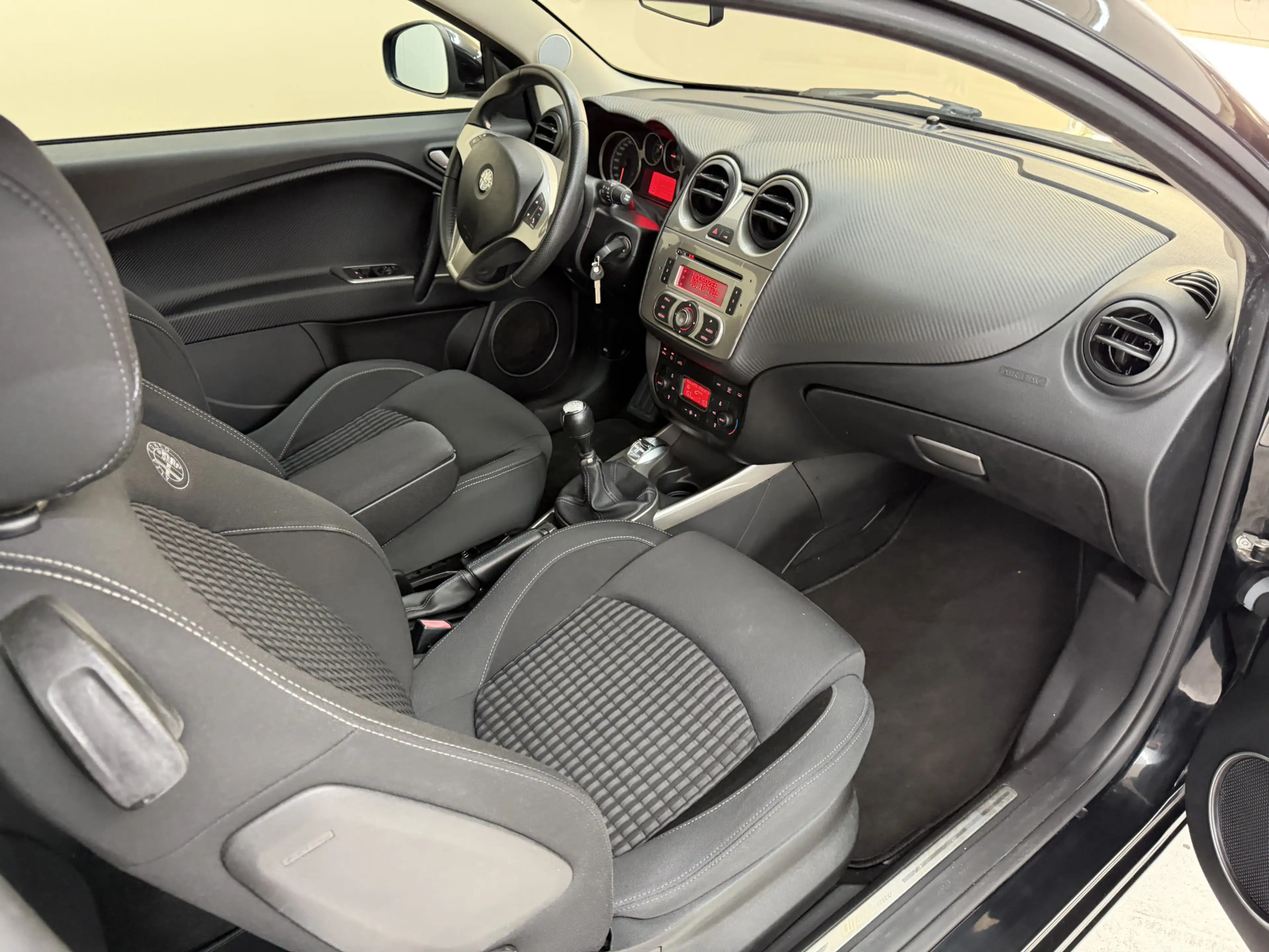 Alfa Romeo MiTo 1.4 T Distinctive, 135Pk, 2010, 1ste eigenaar, Nie — photo 6