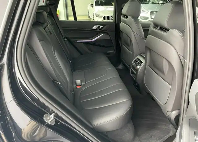 BMW X5 xDrive 45e M *LASER*LUFT*PANO*ACC*HuD*AHK*22'' Ansicht 11