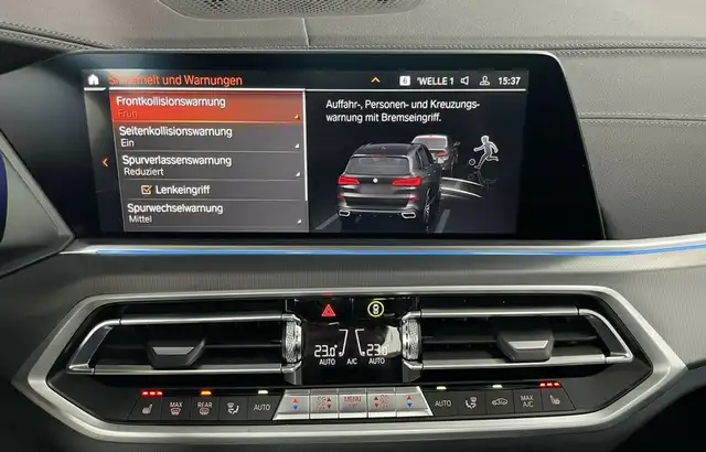 BMW X5 xDrive 45e M *LASER*LUFT*PANO*ACC*HuD*AHK*22'' Ansicht 24