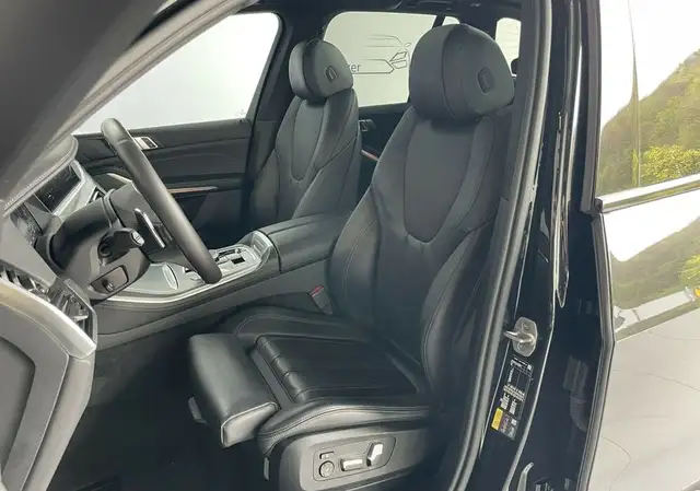 BMW X5 xDrive 45e M *LASER*LUFT*PANO*ACC*HuD*AHK*22'' Ansicht 9