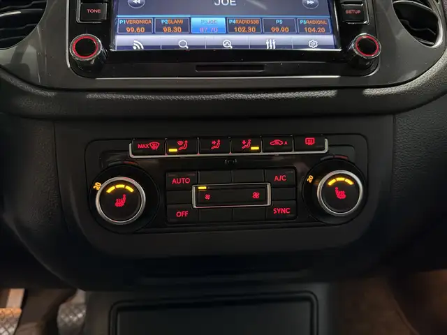 Volkswagen Tiguan view 10