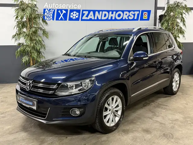 Volkswagen Tiguan 1.4 TSI Sport&Style Highline // Stoelverw // Ecc /