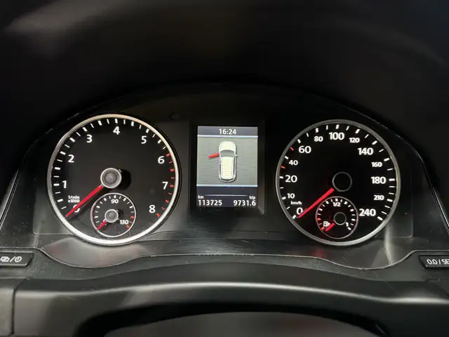 Volkswagen Tiguan view 12