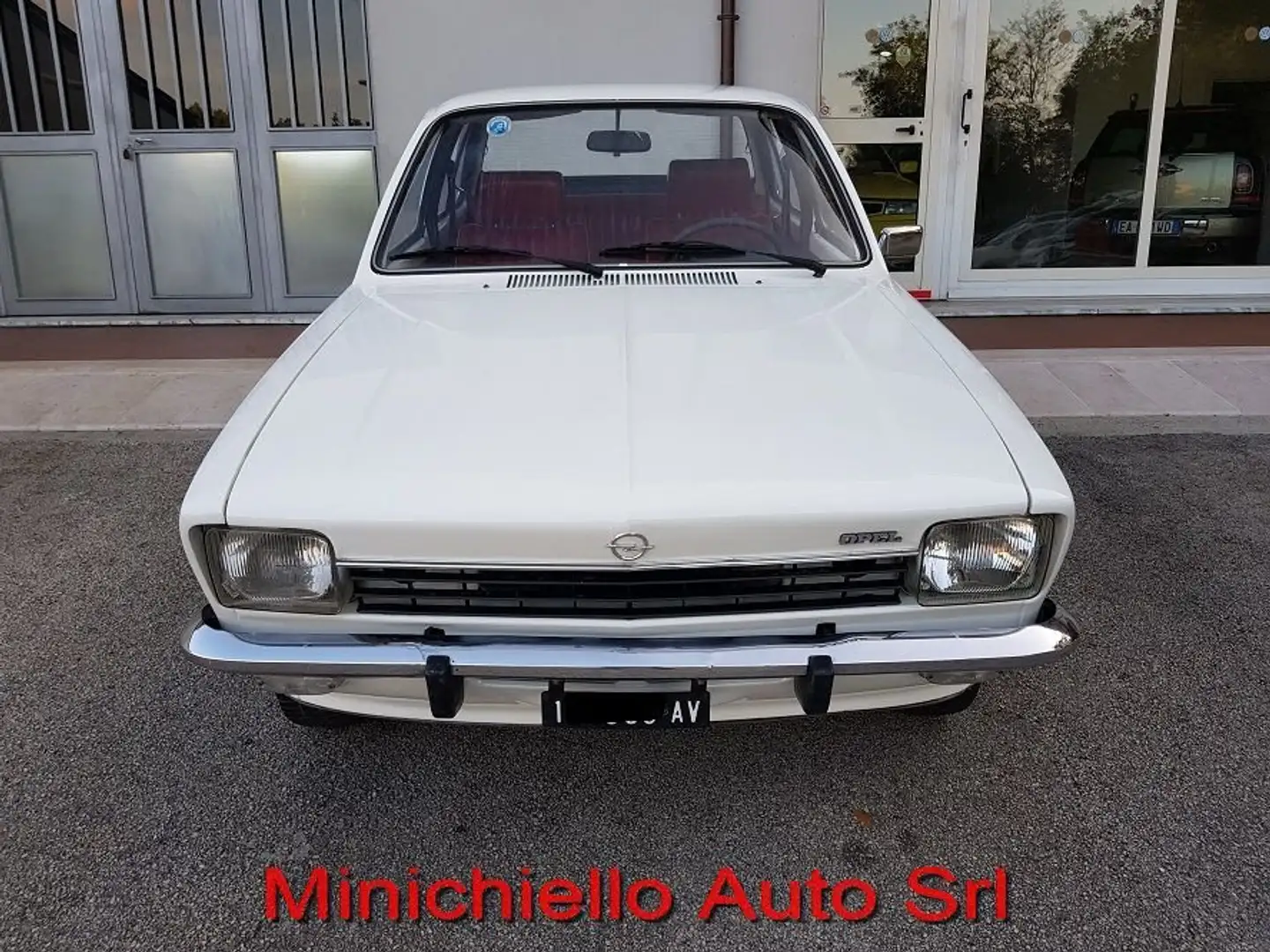 Opel Kadett C 4 porte PERFETTA - 1976 Bianco - 2