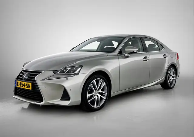 Lexus IS 300 300h Hybrid Business Line Pro | Parkeersensoren |