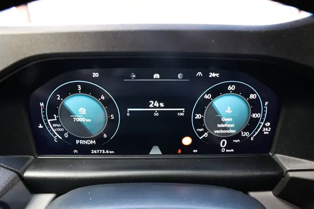 Volkswagen Transporter view 11