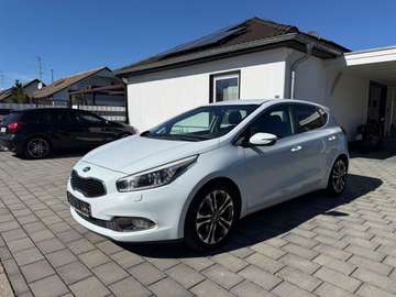 Cee´d Spirit 1.6 CRDi Laneass. LHZ SHZ NAVI AHK