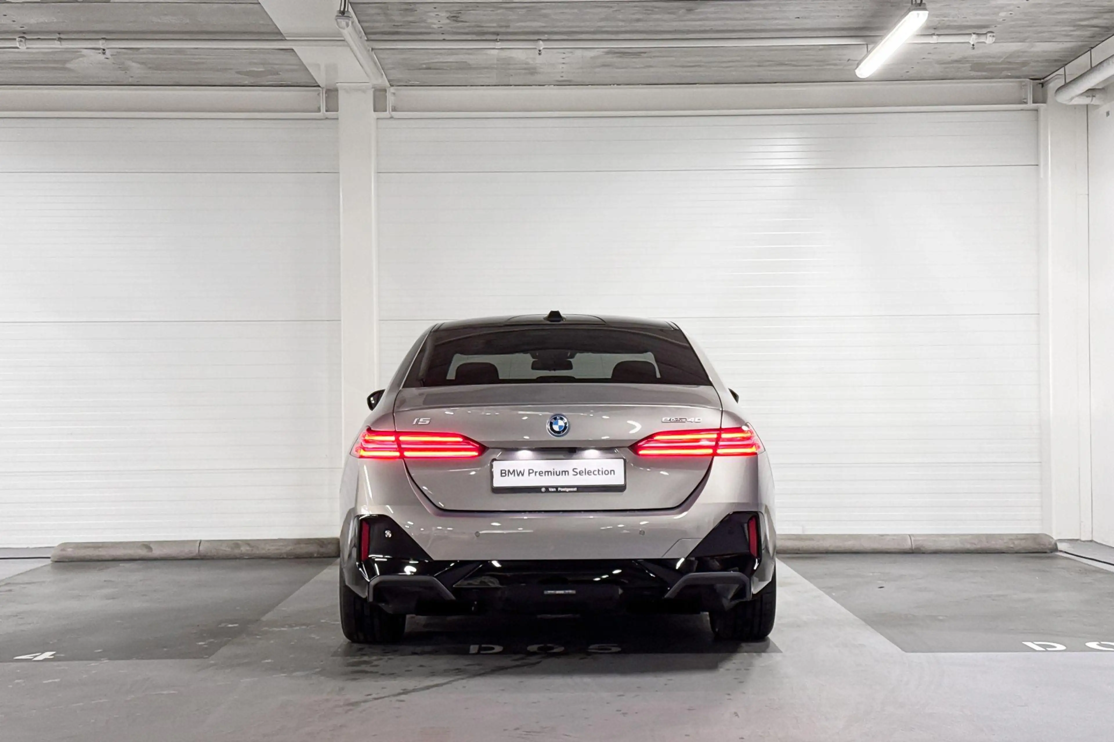 BMW i5 Sedan eDrive40 M Sport Edition 84 kWh | M Sportpak — photo 7