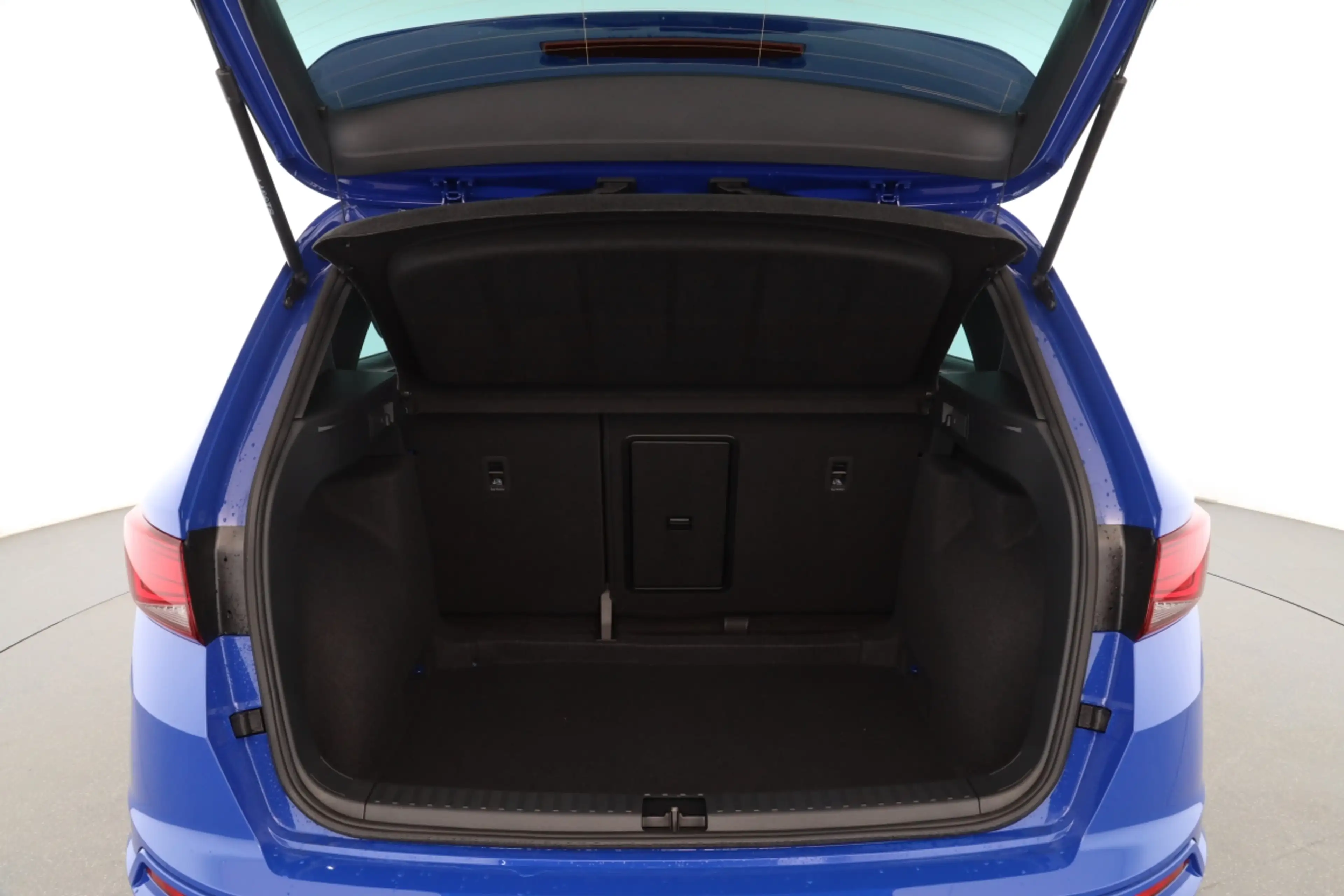 SEAT Ateca 2.0 TDI DSG FR | BEATS | NAVI | ACC | — photo 8