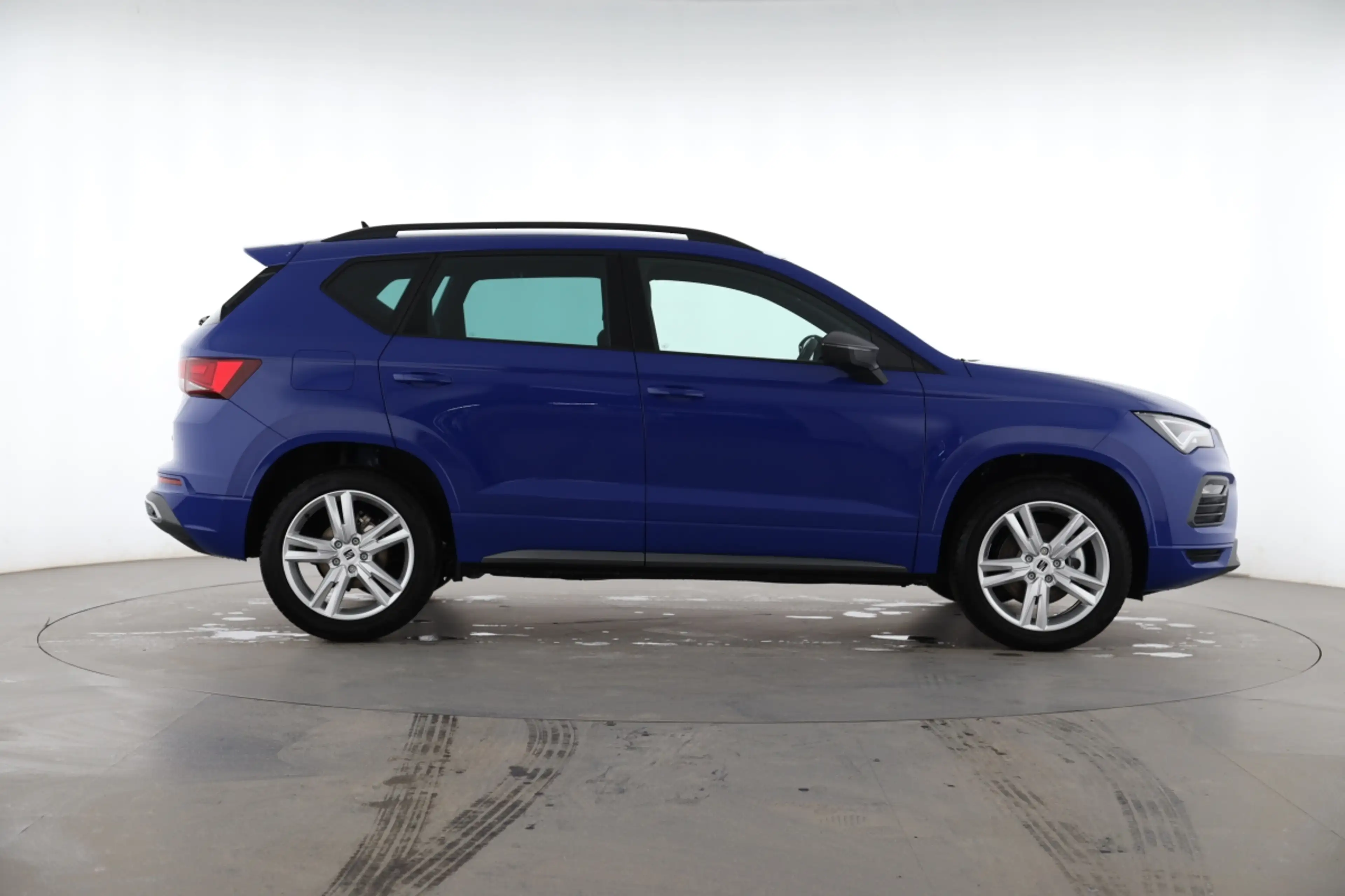SEAT Ateca 2.0 TDI DSG FR | BEATS | NAVI | ACC | — photo 5