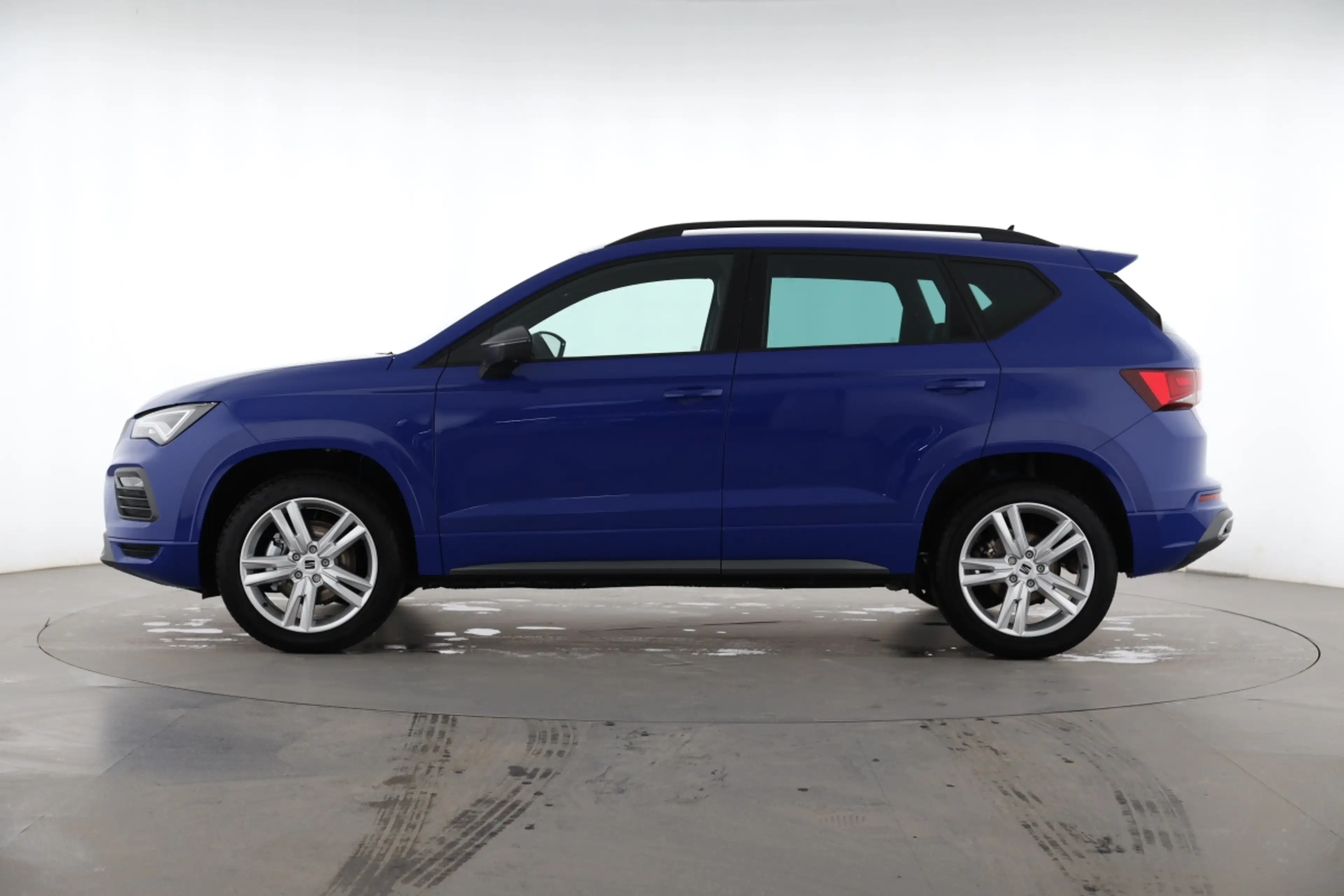 SEAT Ateca 2.0 TDI DSG FR | BEATS | NAVI | ACC | — photo 3