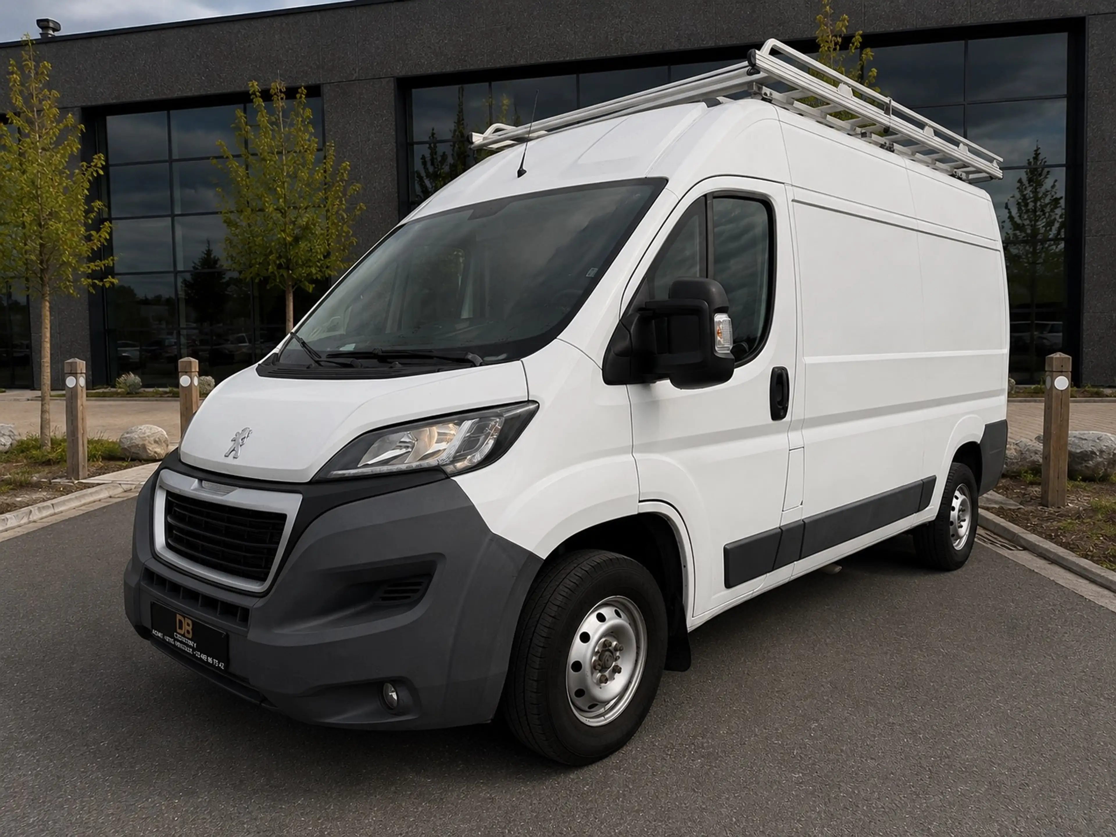 Peugeot Boxer 2.2 HDi L2H2 Pro — photo 2