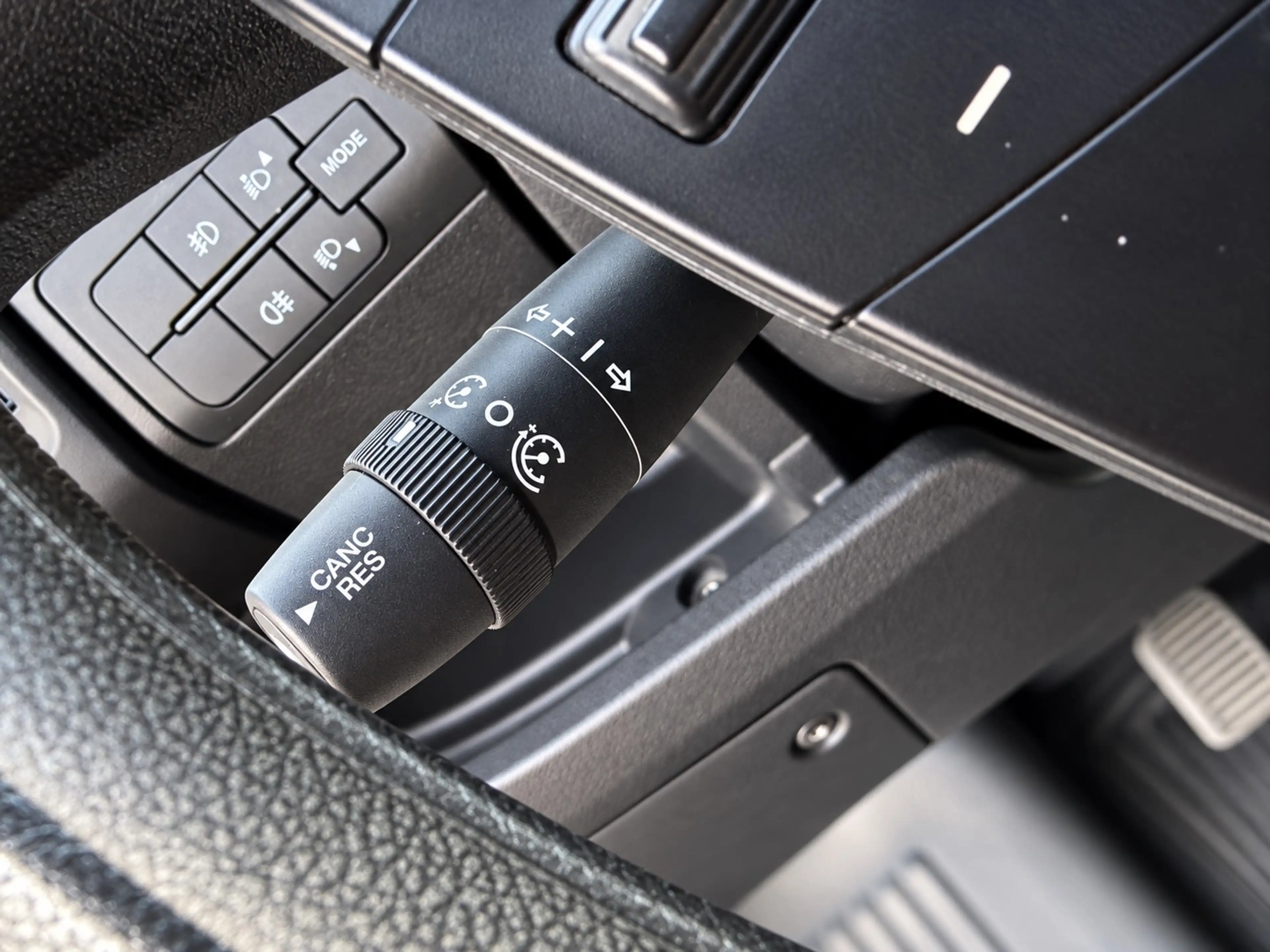 Peugeot Boxer 2.2 HDi L2H2 Pro — photo 9