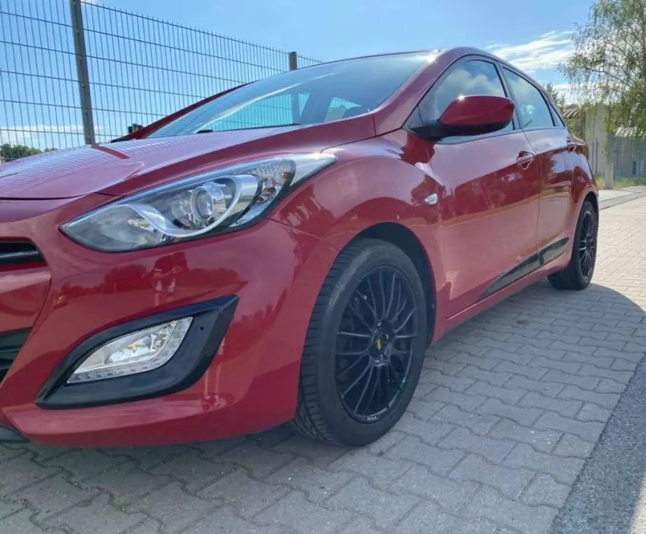 Hyundai i30 Rot - 1