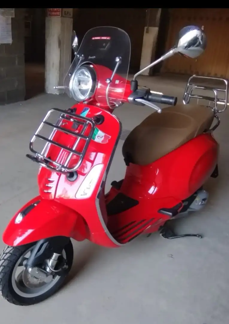 Piaggio Primavera 3V Touring ABS Roşu - 1