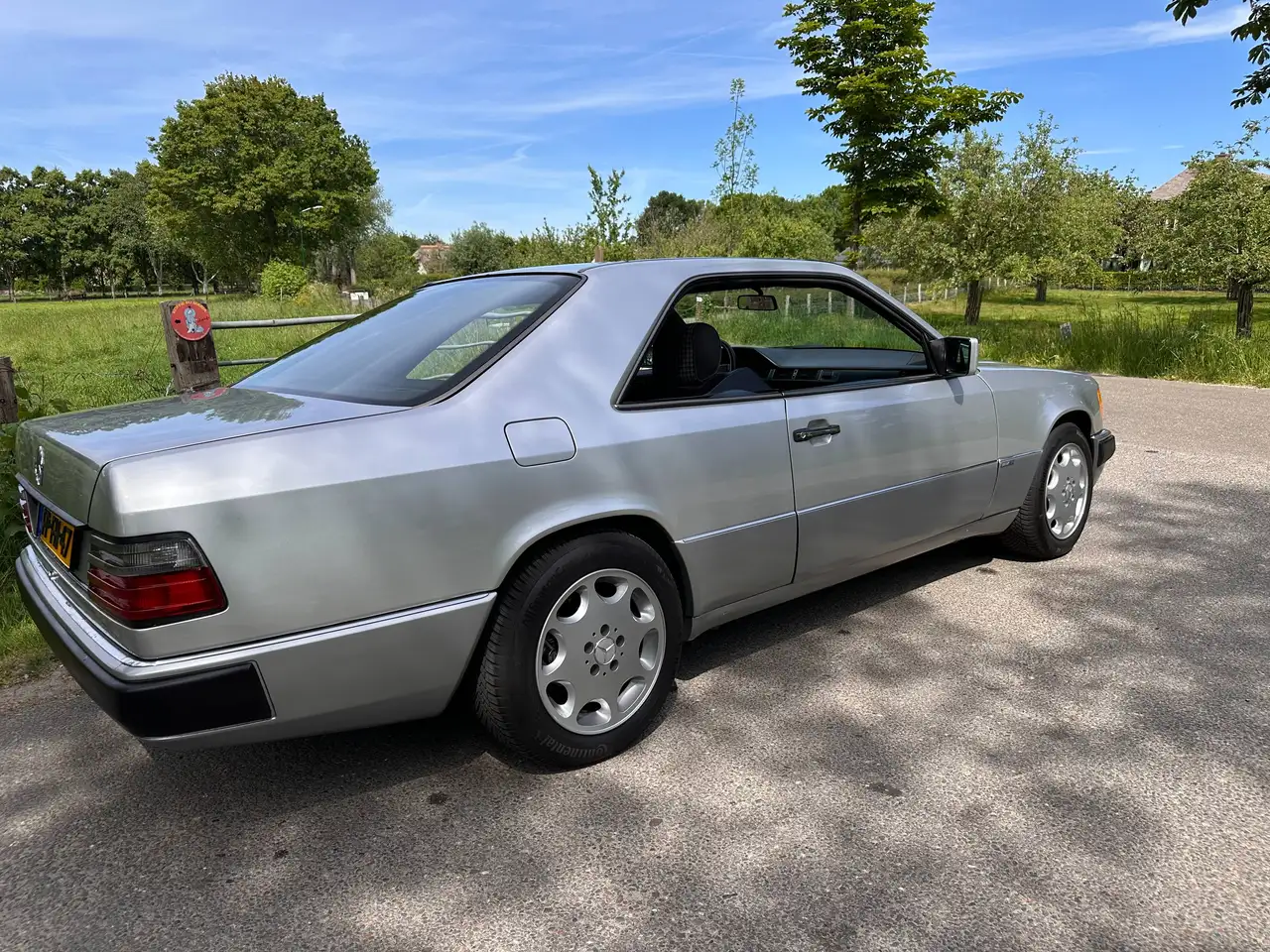 Mercedes-Benz 230 CE Sportline, foto 9