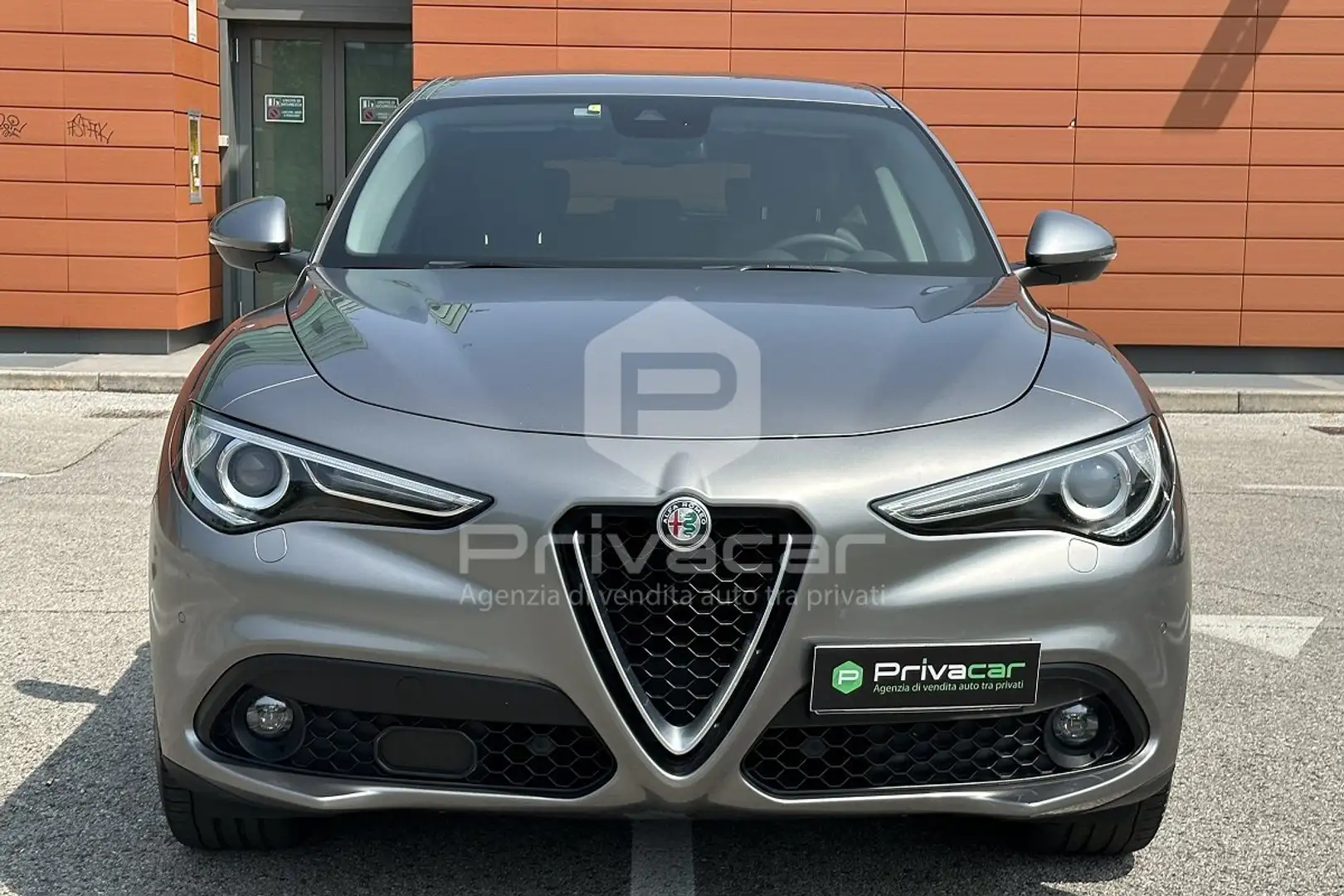Alfa Romeo Stelvio Stelvio 2.2 Turbodiesel 180 CV AT8 RWD Executive Argento - 2