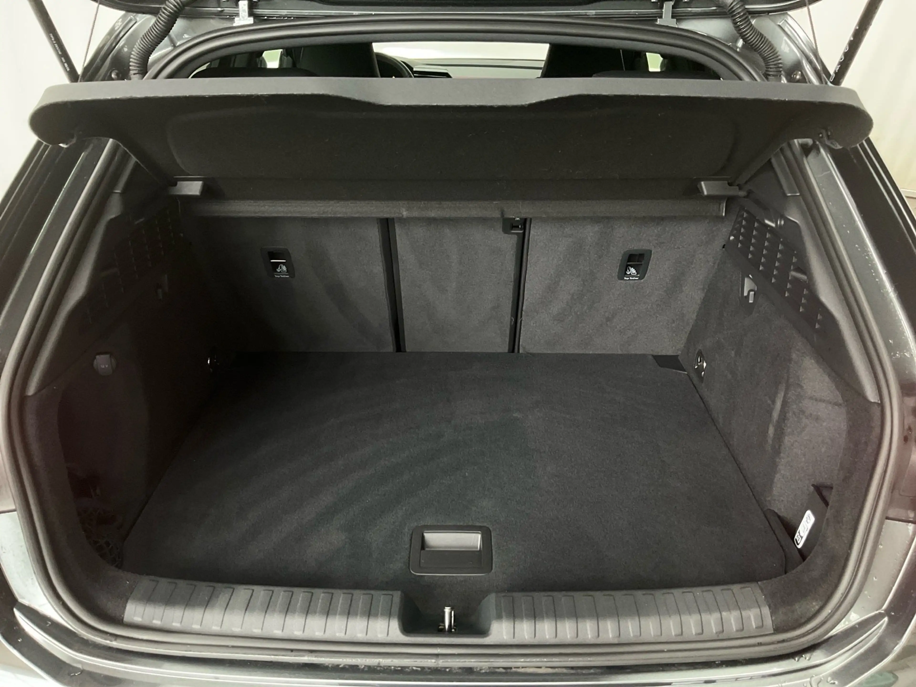 Audi S3 Sportback BLACK 333PS S-TRONIC QUATTRO ACC.KAMERA. — photo 8