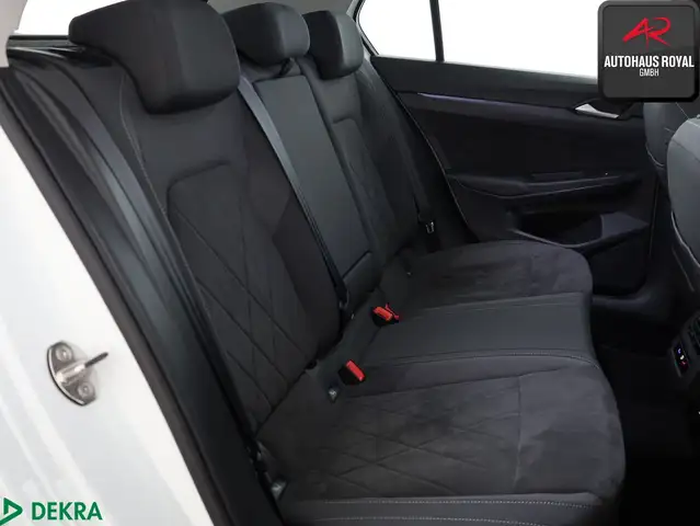 Volkswagen Golf view 12
