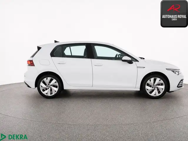 Volkswagen Golf view 6