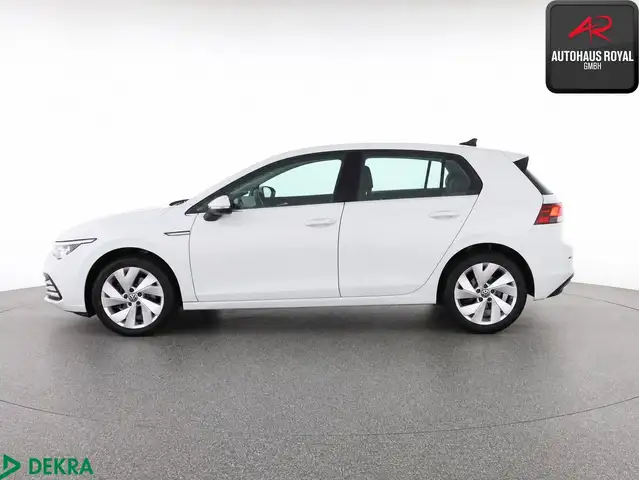 Volkswagen Golf view 2