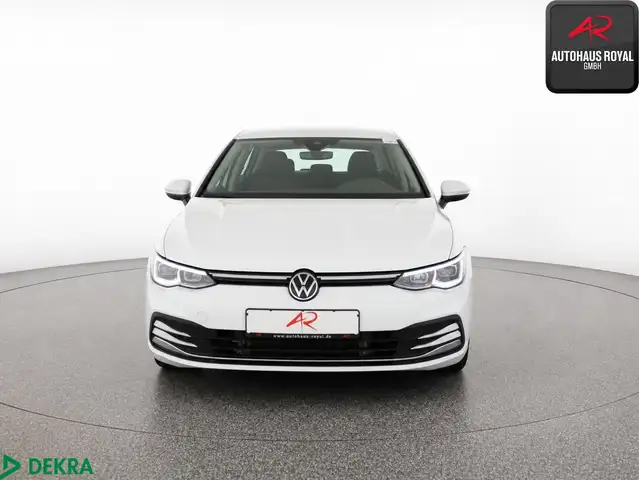Volkswagen Golf view 8