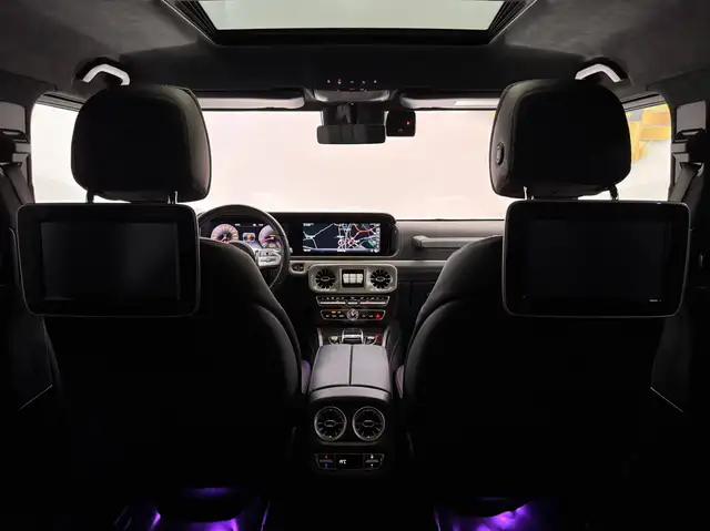 Mercedes-Benz G-Class view 25