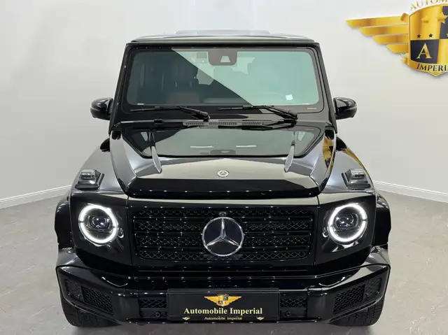 Mercedes-Benz G-Class view 5