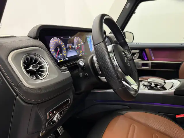 Mercedes-Benz G-Class view 14