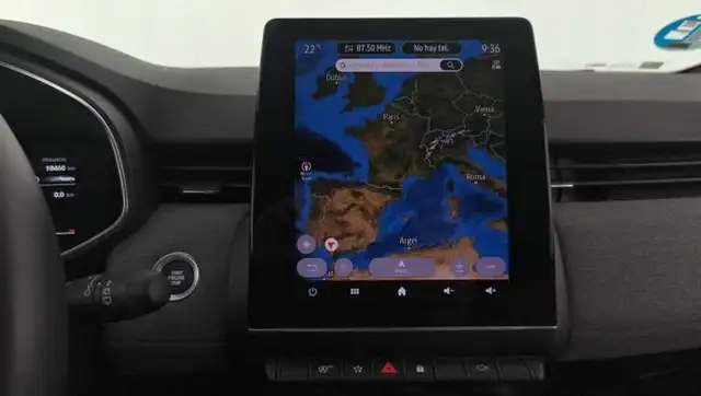 Renault Clio view 7