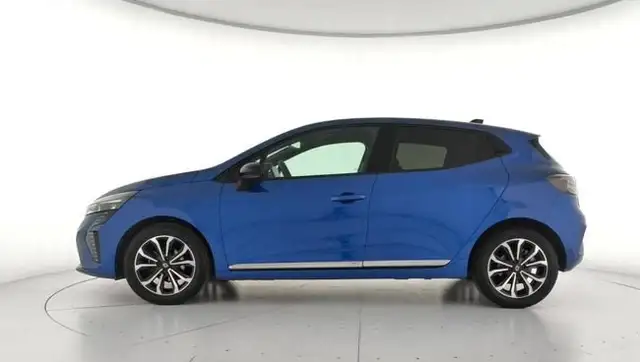 Renault Clio view 13