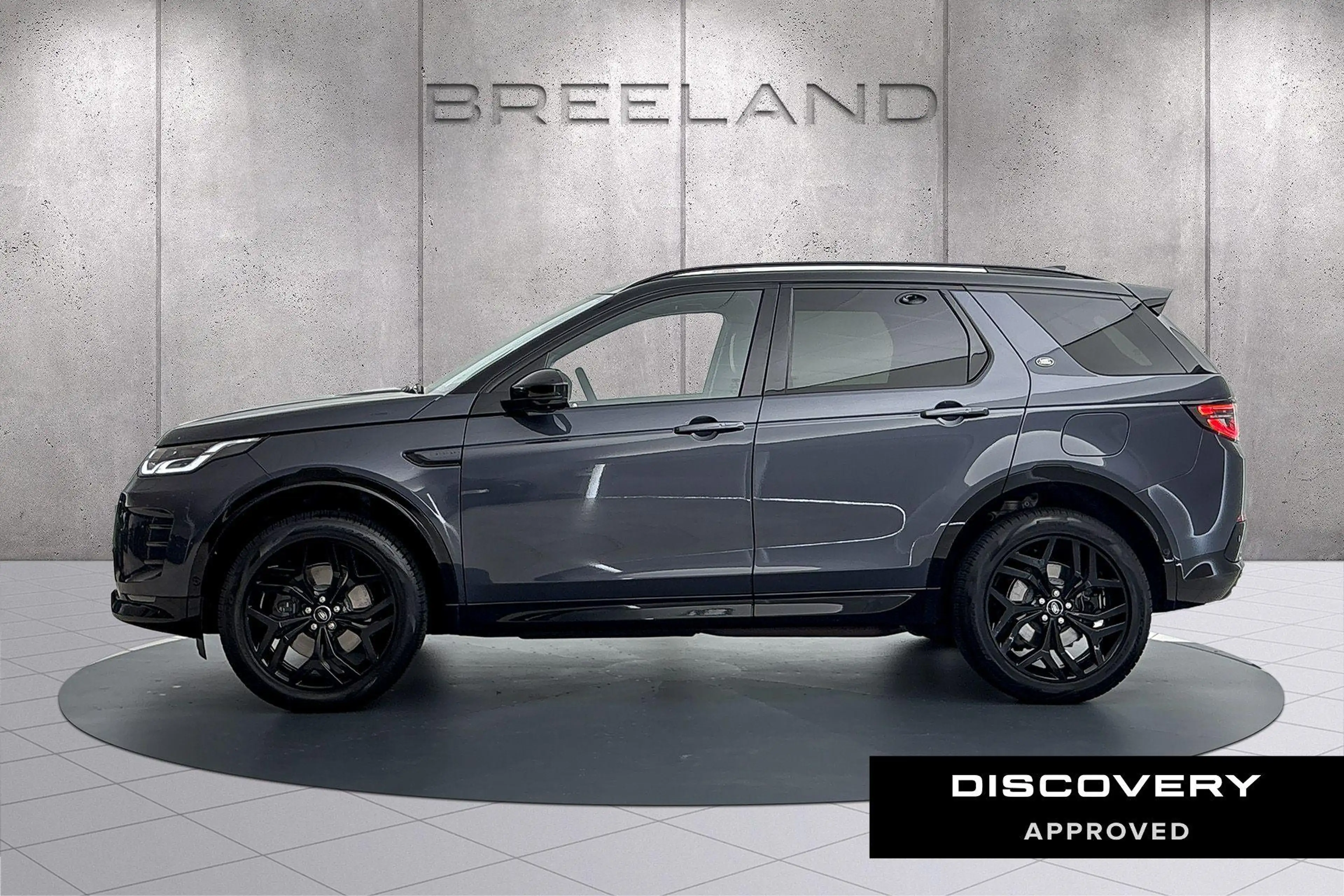 Land Rover Discovery Sport P270e Landmark Edition | Panoramadak | Cold Climat — photo 3